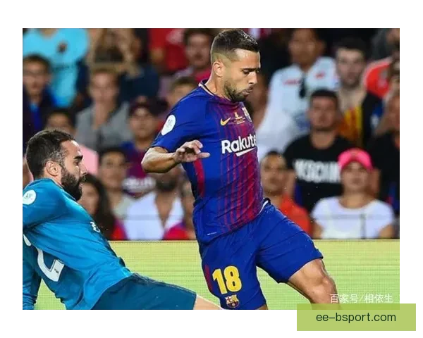 多库在曼城左路展现强大突破能力依旧让对手防不胜防